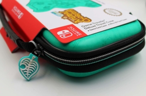 BigBen Nintendo Switch/Lite Animal Crossing New Horizons Deluxe Tasche Travel Case NNS36AC